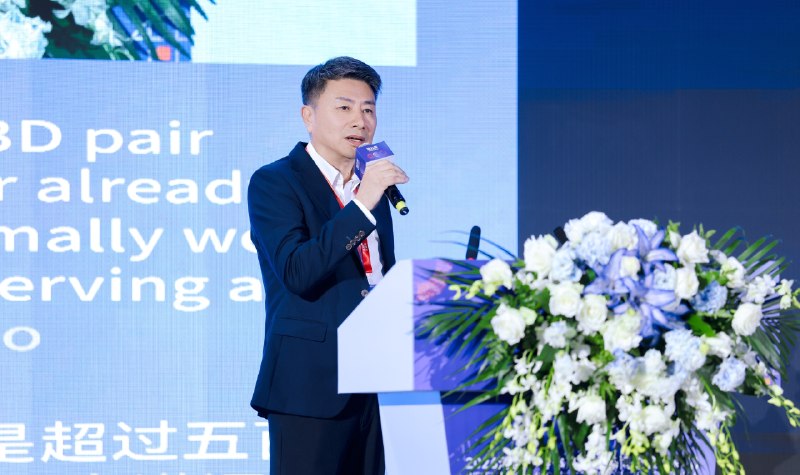 直击2026湾芯展：存储扩产潮下，国产刻蚀设备需求放量2026湾芯展期间，中微公司表示，存储厂扩产正推动国产刻蚀设备从小批量验证转向成批采购