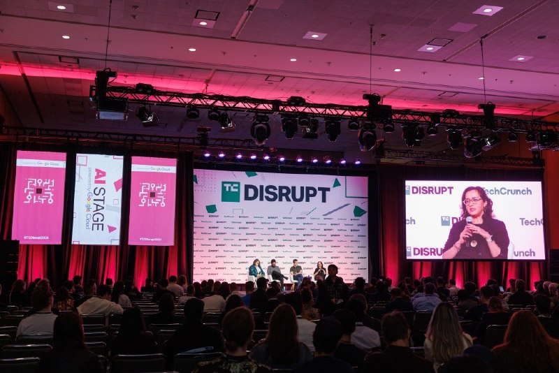 开放还是封闭的AI？TechCrunch Disrupt上的创始人如何选择构建基础TechCrunch Disrupt 2026将围绕多模型应用、开放与专有模型、AI栈自建或定制，以及AI辅助芯片设计等议题安排多场讨论，帮助创业者权衡成本、性能、灵活性、控制权与基础设施选择