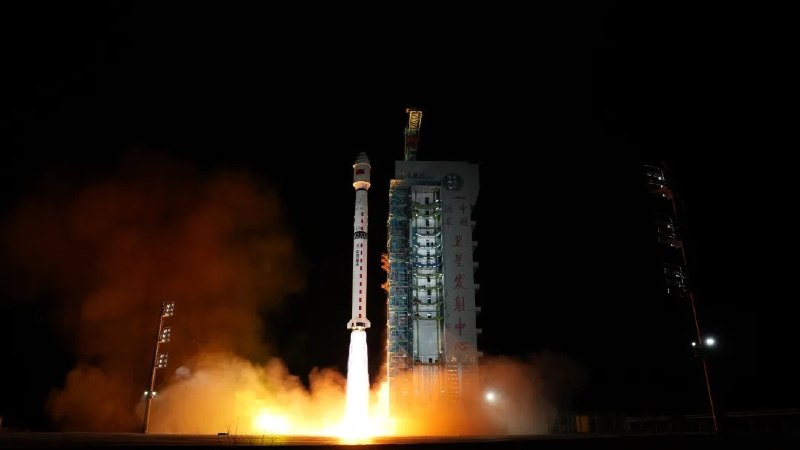 我国长四乙火箭成功发射遥感五十三号07—09星、遥感五十六号19—21星10月24日3时25分，长征四号乙运载火箭在酒泉卫星发射中心成功发射遥感五十三号07—09星、遥感五十六号19—21星并送入预定轨道