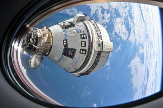 NASA加大支持力度，推动波音载人飞船恢复飞行NASA将追加3.59亿美元支持波音修复“星际客机”，计划最早于12月执行载货但不载人的空间站飞行；因需进一步完成安全改造，载人飞行预计推迟至2028年