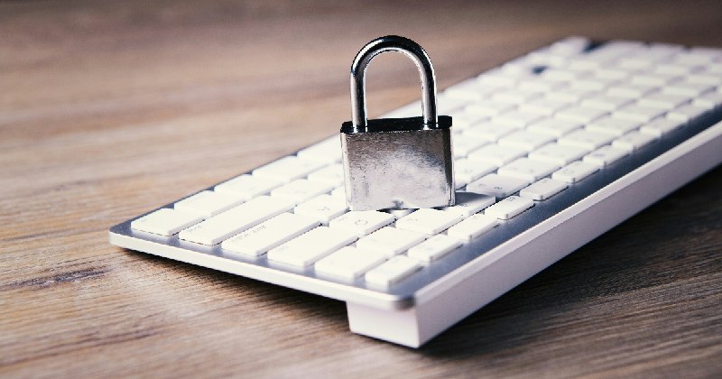 Archestra 的 OpenAPPA 在两项主要安全基准测试中达到 0% 攻击成功率Archestra发布开源安全引擎OpenAPPA，在智能体提示注入或模型幻觉导致的数据外泄防护中，将确定性权限策略置于智能体执行循环之外