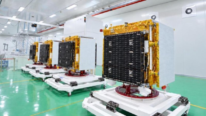 长征二号丁一箭四星发射成功，银河航天四颗SAR卫星入轨9月19日，我国在太原卫星发射中心用长征二号丁火箭成功发射银河航天自主研制的PIESAT-2 13至16星，四颗SAR卫星进入预定轨道，具备星上智能处理和任务规划能力